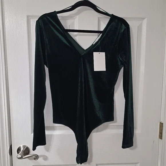Lola Grace Velvet Bodysuit - Deep Green - Picture 1 of 9